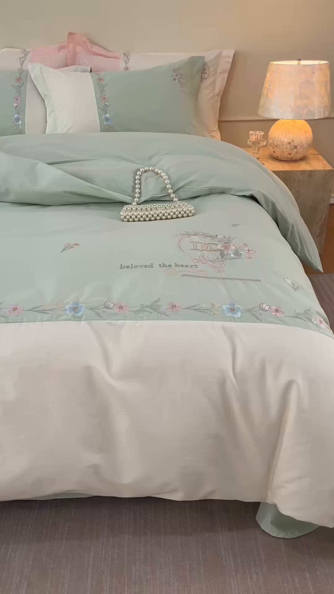 91家纺网 家纺一手货源 找家纺 艾莱家纺 2026春夏新款全棉纯棉水洗棉刺绣加厚四件套-希蕴 希蕴-螺旋藻绿