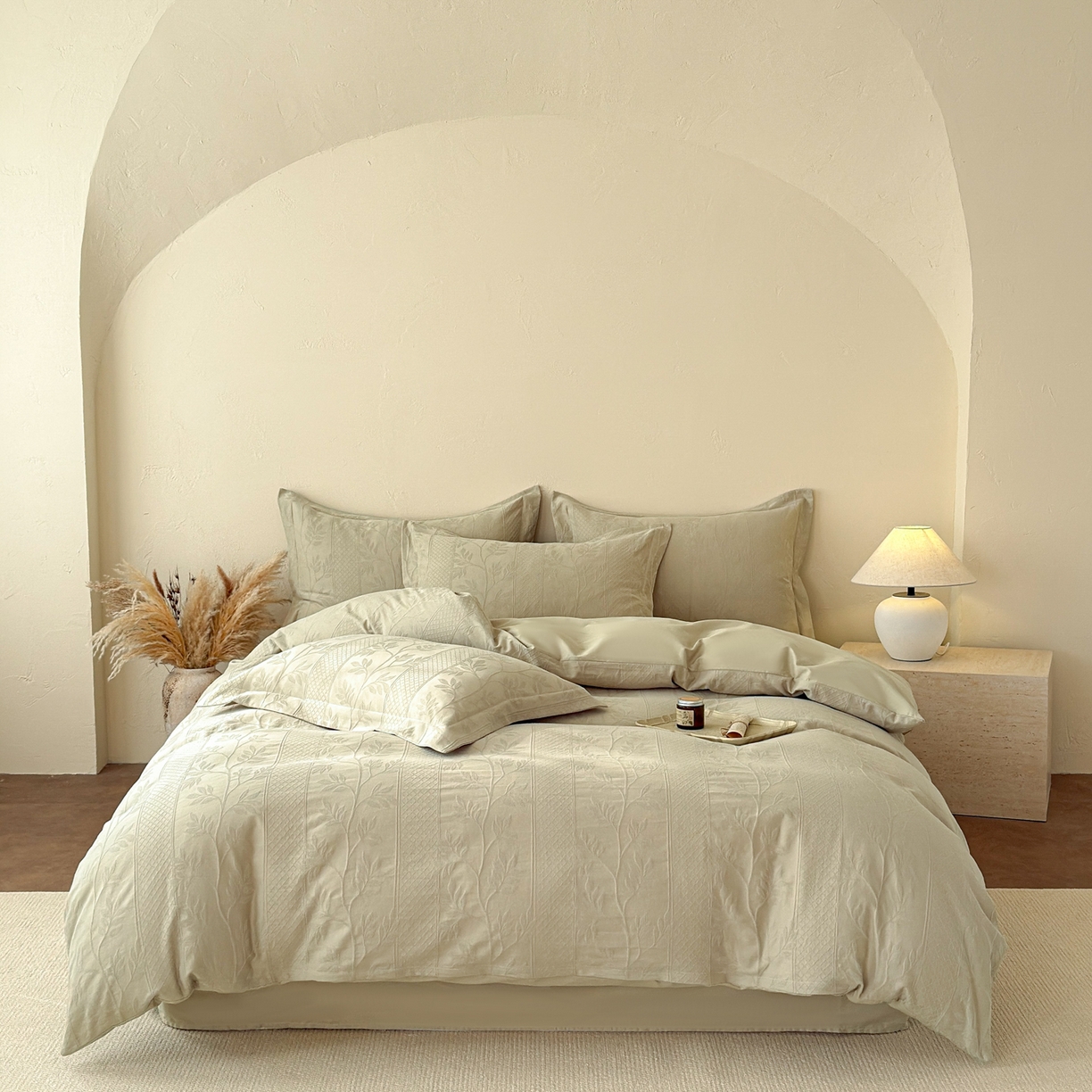 91家纺网 家纺一手货源 找家纺 慕尚家纺 2026新款A类60支长绒棉纯棉提花贡缎大提花光泽绸缎感四件套 花弄影绿