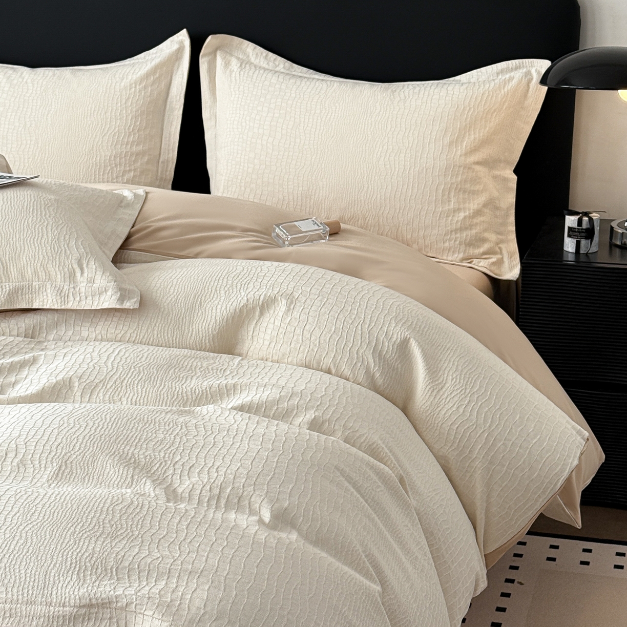 91家纺网 家纺一手货源 找家纺 慕尚家纺 2026新款A类60支长绒棉纯棉提花贡缎大提花光泽绸缎感四件套 布朗米