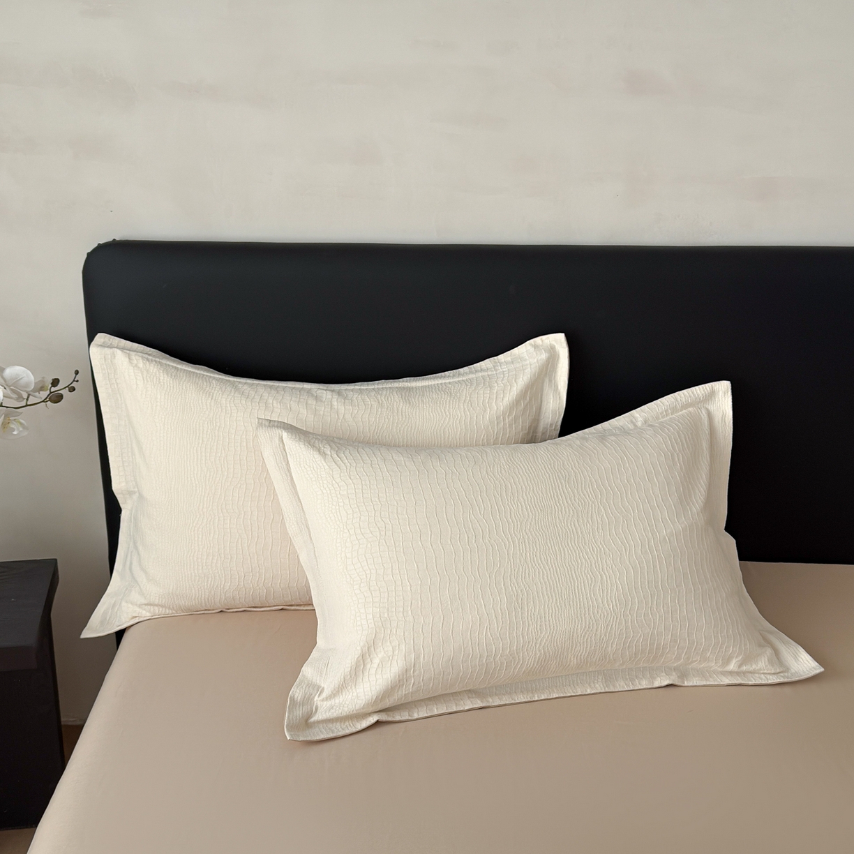 91家纺网 家纺一手货源 找家纺 慕尚家纺 2026新款A类60支长绒棉纯棉提花贡缎大提花光泽绸缎感四件套 布朗米