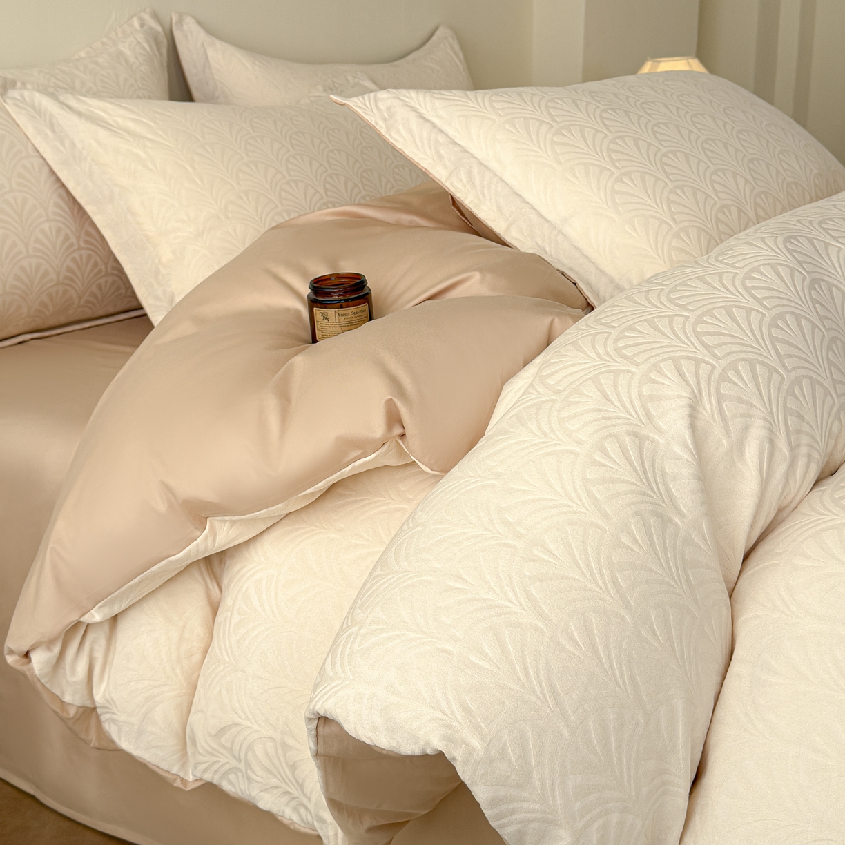 91家纺网 家纺一手货源 找家纺 （总）慕尚家纺 2026新款A类60支长绒棉纯棉提花贡缎大提花光泽绸缎感四件套