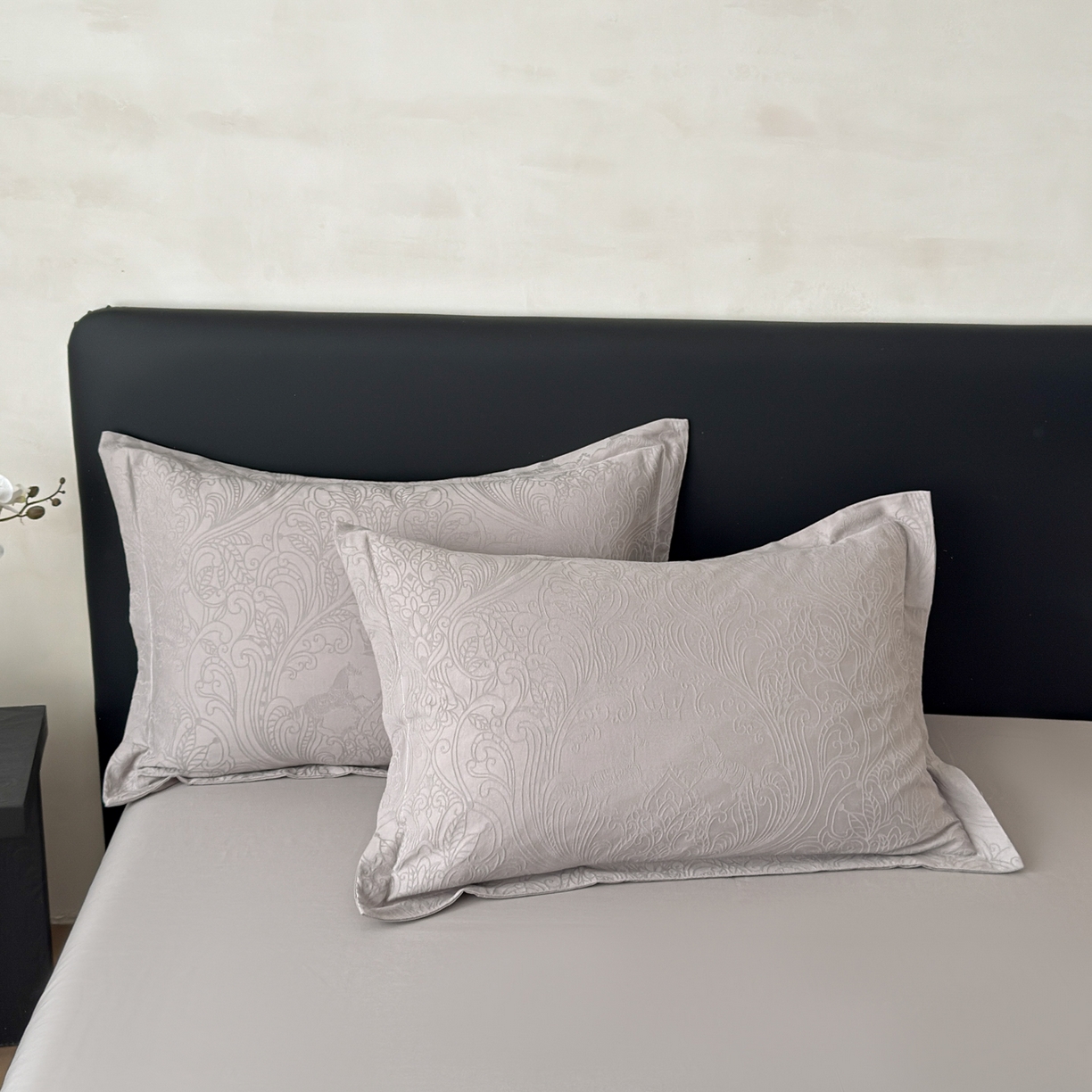 91家纺网 家纺一手货源 找家纺 慕尚家纺 2026新款A类60支长绒棉纯棉提花贡缎大提花光泽绸缎感四件套 马上有乾灰