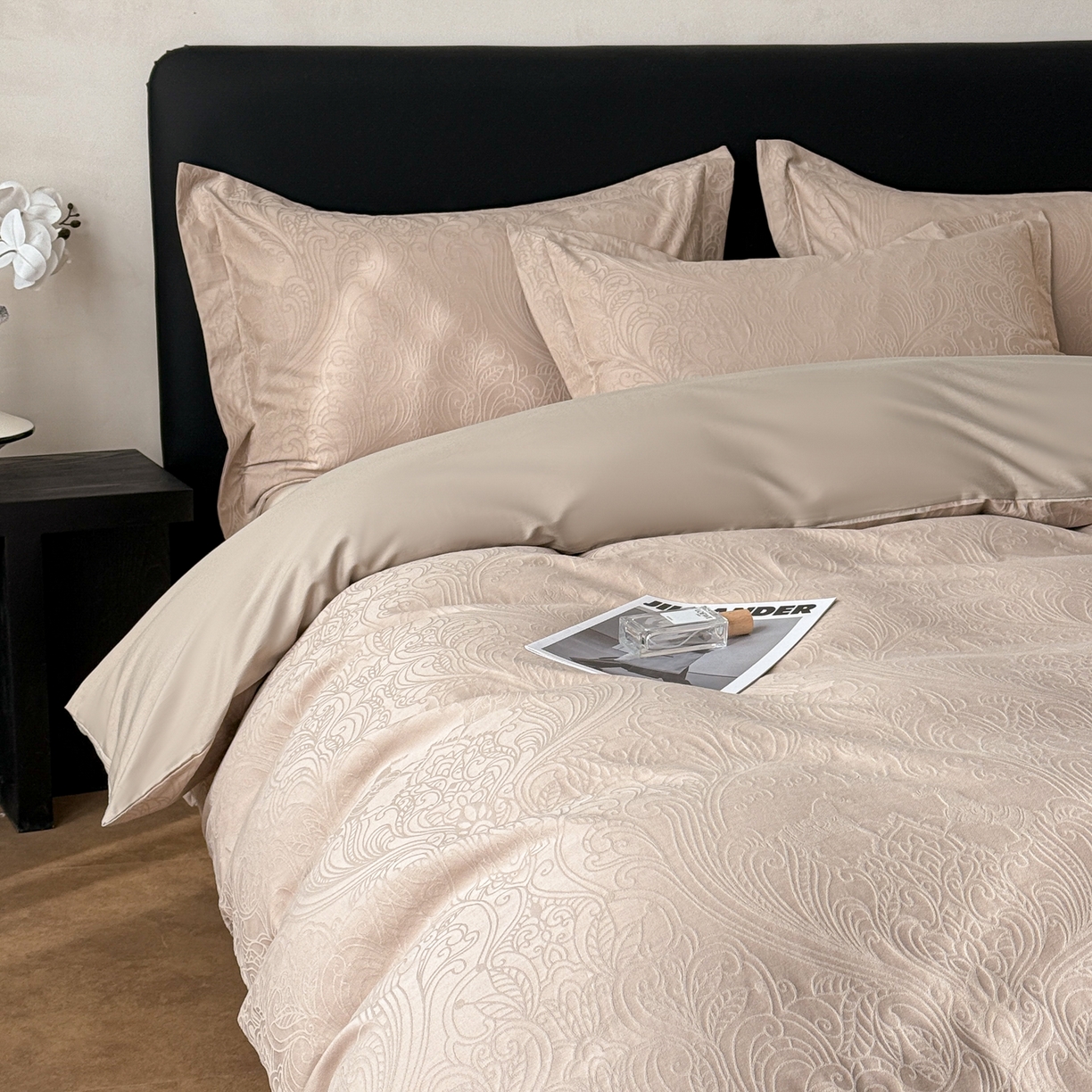 91家纺网 家纺一手货源 找家纺 慕尚家纺 2026新款A类60支长绒棉纯棉提花贡缎大提花光泽绸缎感四件套 马上有乾卡其