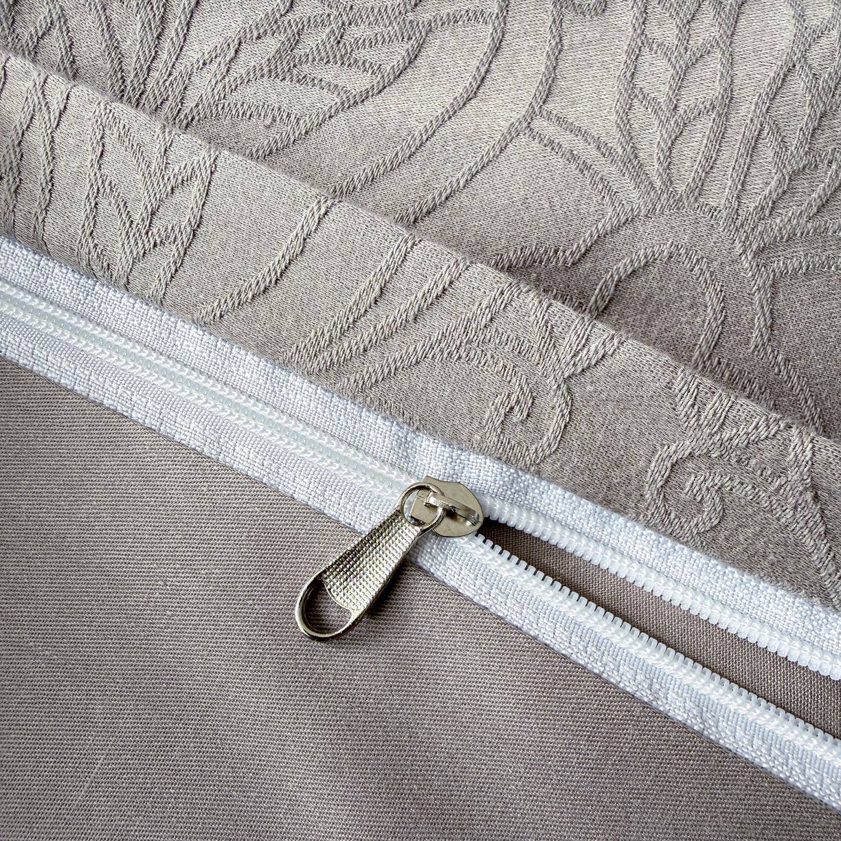 91家纺网 家纺一手货源 找家纺 慕尚家纺 2026新款A类60支长绒棉纯棉提花贡缎大提花光泽绸缎感四件套 马上有乾灰