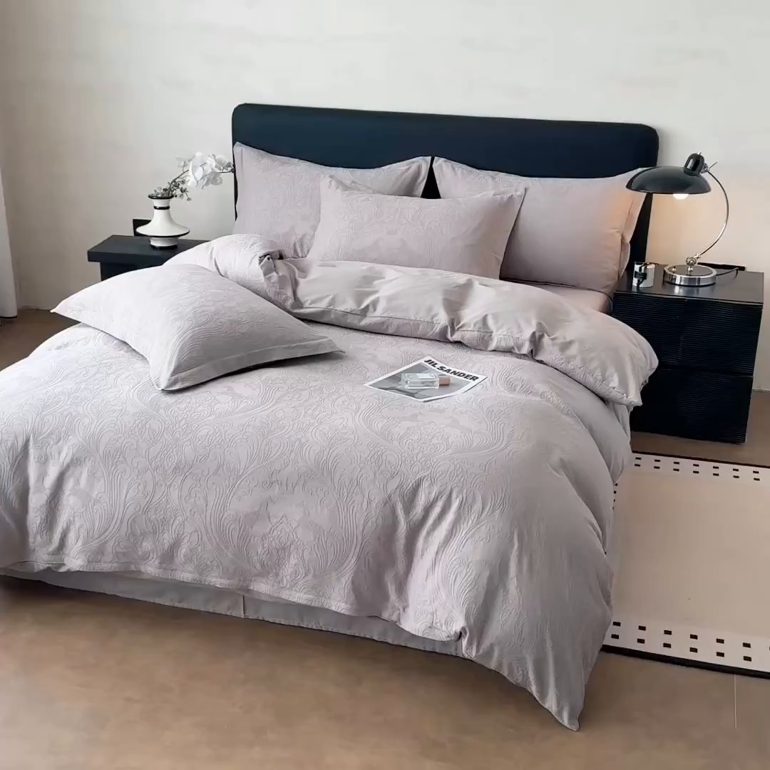 91家纺网 家纺一手货源 找家纺 慕尚家纺 2026新款A类60支长绒棉纯棉提花贡缎大提花光泽绸缎感四件套 马上有乾灰