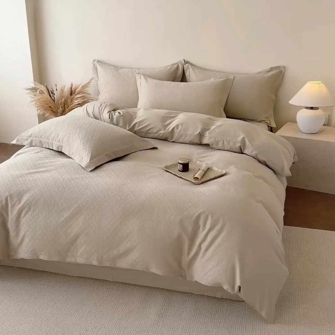 91家纺网 家纺一手货源 找家纺 慕尚家纺 2026新款A类60支长绒棉纯棉提花贡缎大提花光泽绸缎感四件套 陌上花开绿