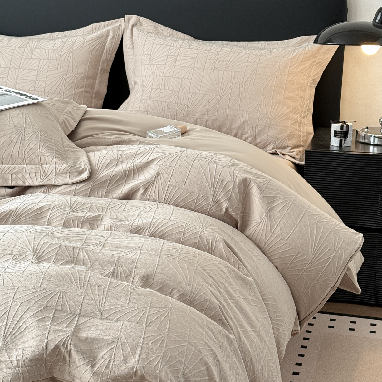 91家纺网 家纺一手货源 找家纺 慕尚家纺 2026新款A类60支长绒棉纯棉提花贡缎大提花光泽绸缎感四件套 夏洛特