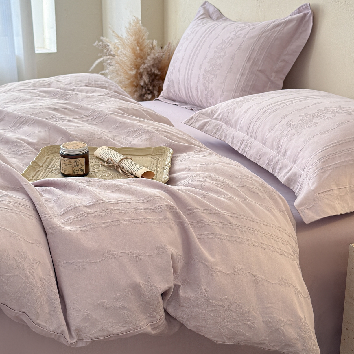 91家纺网 家纺一手货源 找家纺 慕尚家纺 2026新款A类60支长绒棉纯棉提花贡缎大提花光泽绸缎感四件套 雅柔紫