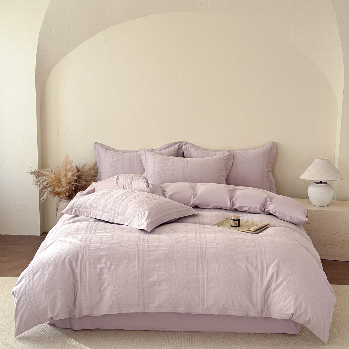 91家纺网 家纺一手货源 找家纺 慕尚家纺 2026新款A类60支长绒棉纯棉提花贡缎大提花光泽绸缎感四件套 雅柔紫