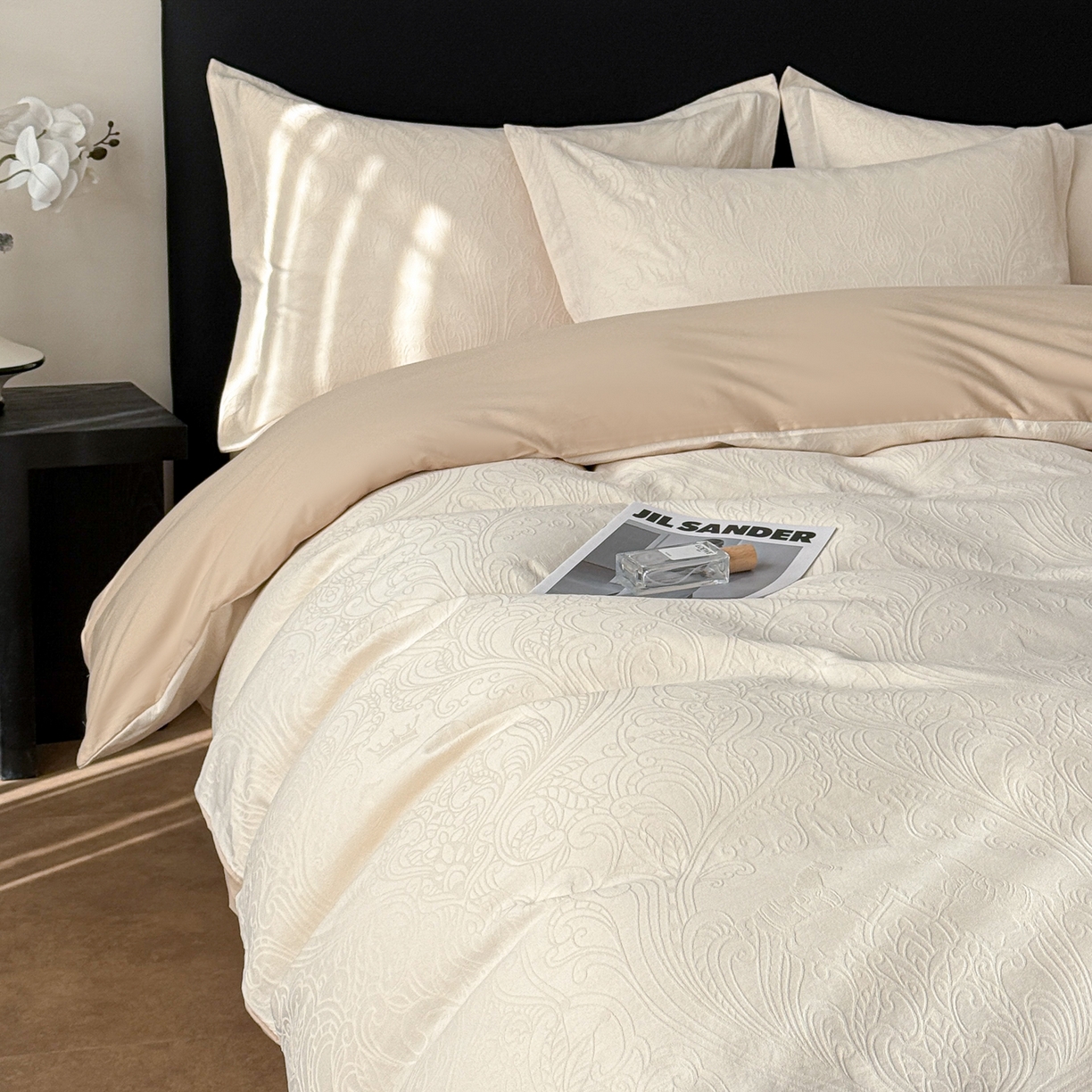 91家纺网 家纺一手货源 找家纺 慕尚家纺 2026新款A类60支长绒棉纯棉提花贡缎大提花光泽绸缎感四件套 罗莎米