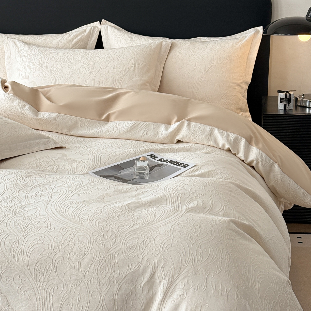 91家纺网 家纺一手货源 找家纺 慕尚家纺 2026新款A类60支长绒棉纯棉提花贡缎大提花光泽绸缎感四件套 罗莎米