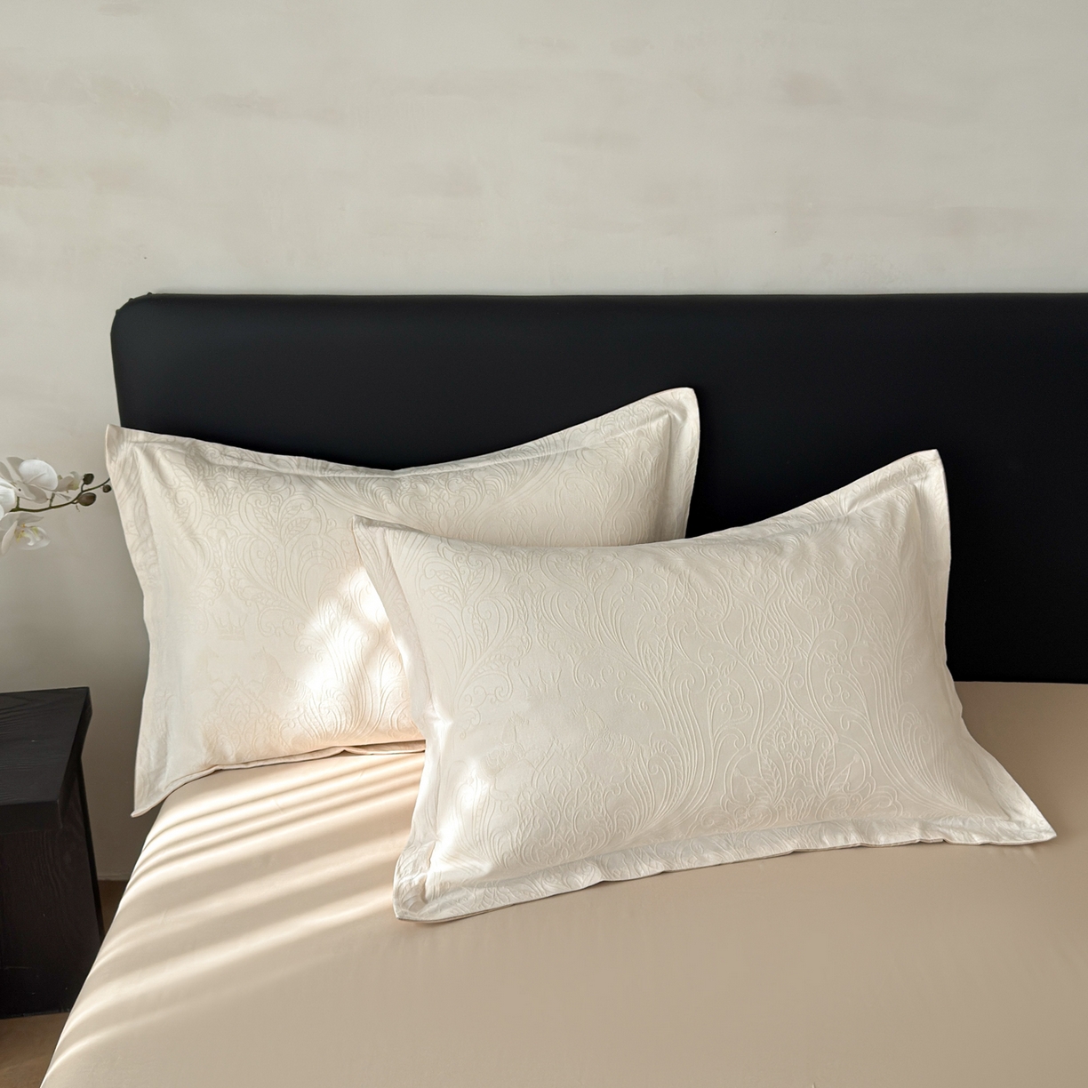 91家纺网 家纺一手货源 找家纺 慕尚家纺 2026新款A类60支长绒棉纯棉提花贡缎大提花光泽绸缎感四件套 罗莎米