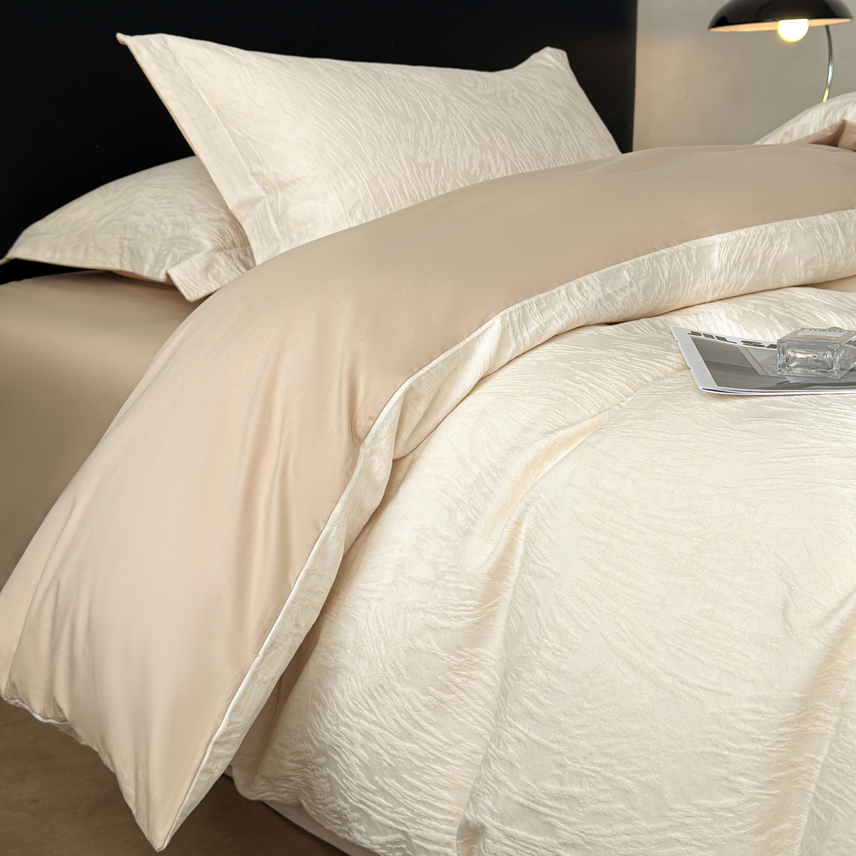 91家纺网 家纺一手货源 找家纺 慕尚家纺 2026新款A类60支长绒棉纯棉提花贡缎大提花光泽绸缎感四件套 摩登米