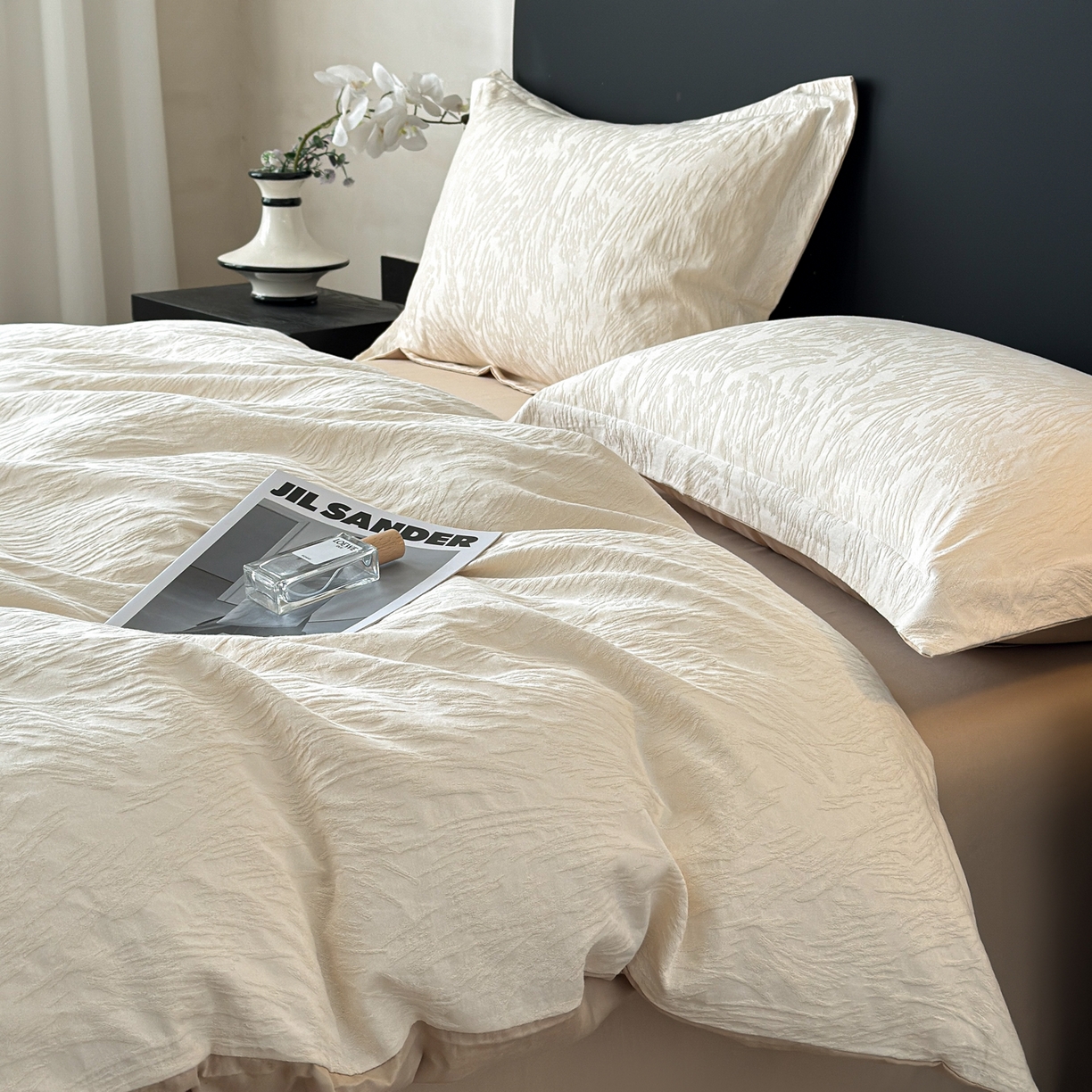 91家纺网 家纺一手货源 找家纺 慕尚家纺 2026新款A类60支长绒棉纯棉提花贡缎大提花光泽绸缎感四件套 摩登米