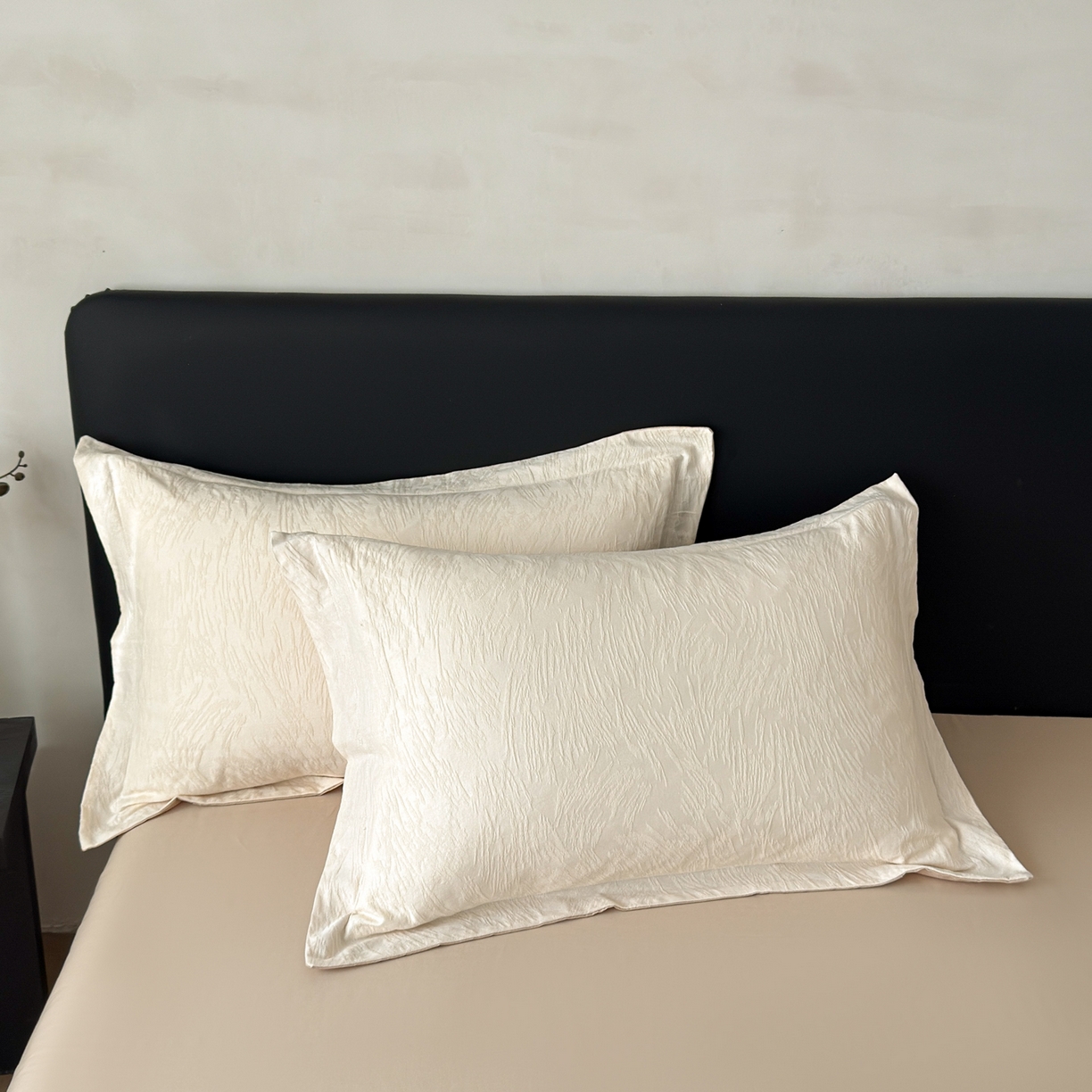 91家纺网 家纺一手货源 找家纺 慕尚家纺 2026新款A类60支长绒棉纯棉提花贡缎大提花光泽绸缎感四件套 摩登米