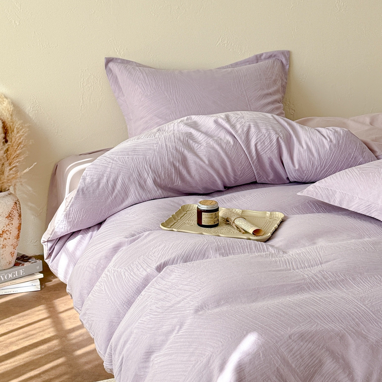 91家纺网 家纺一手货源 找家纺 慕尚家纺 2026新款A类60支长绒棉纯棉提花贡缎大提花光泽绸缎感四件套 雅意紫