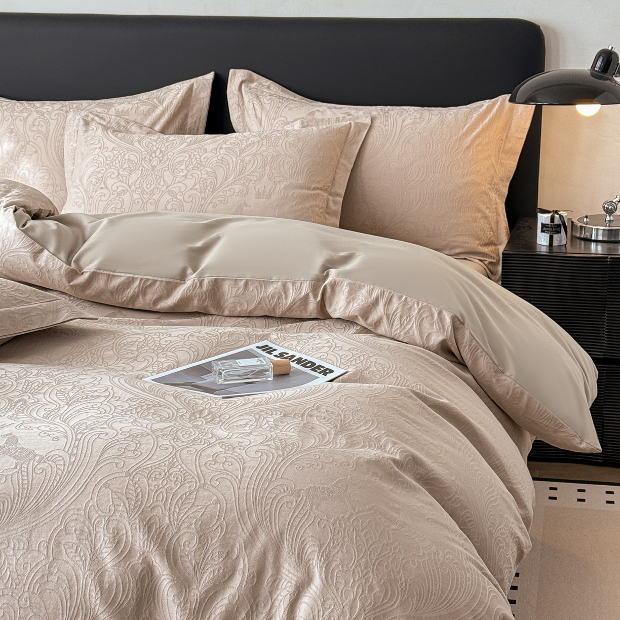 91家纺网 家纺一手货源 找家纺 慕尚家纺 2026新款A类60支长绒棉纯棉提花贡缎大提花光泽绸缎感四件套 马上有乾卡其