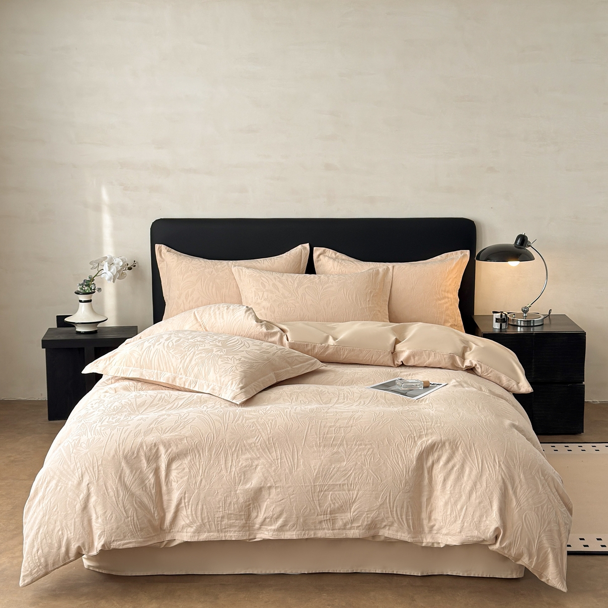 91家纺网 家纺一手货源 找家纺 慕尚家纺 2026新款A类60支长绒棉纯棉提花贡缎大提花光泽绸缎感四件套 花朵米黄