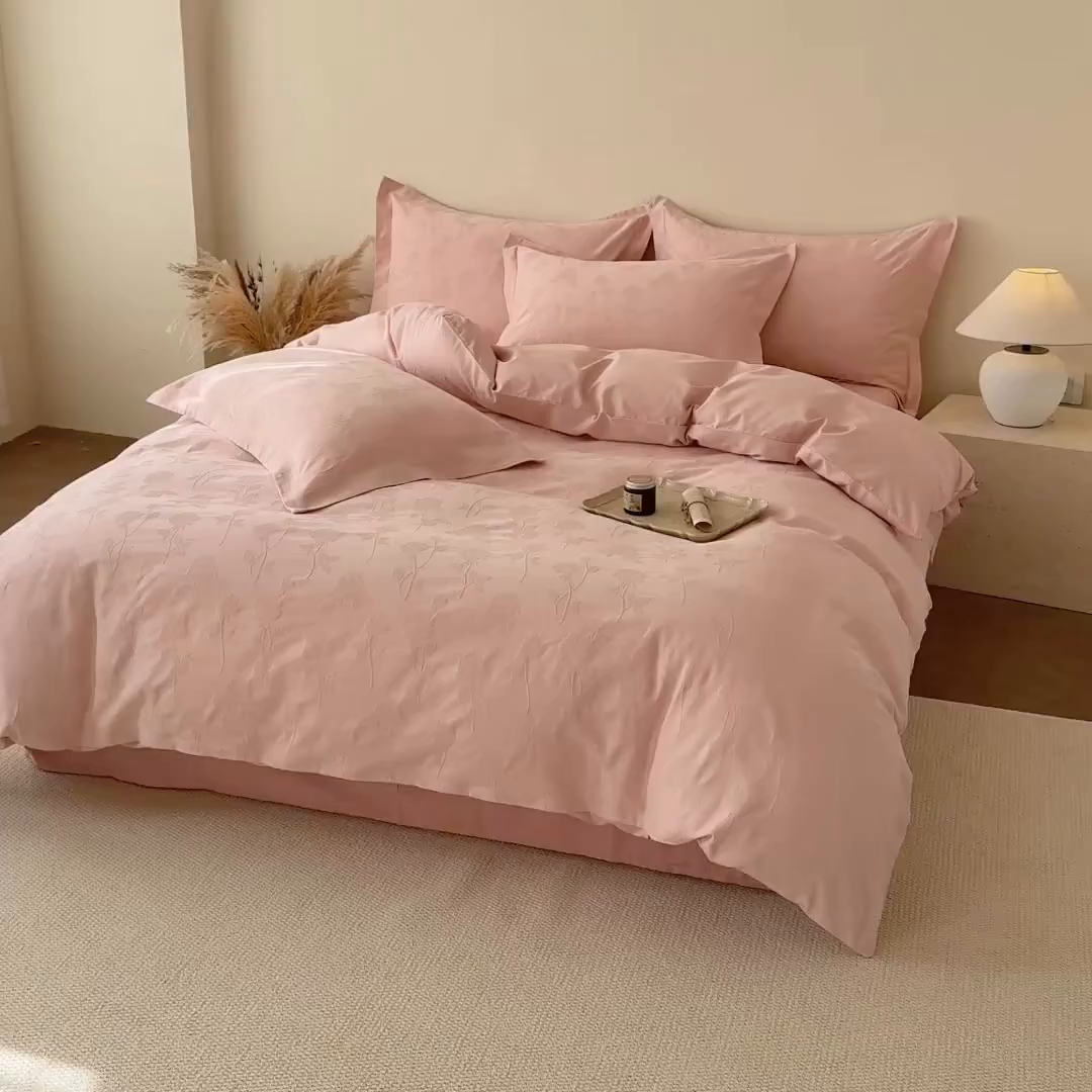 91家纺网 家纺一手货源 找家纺 慕尚家纺 2026新款A类60支长绒棉纯棉提花贡缎大提花光泽绸缎感四件套 银杏粉