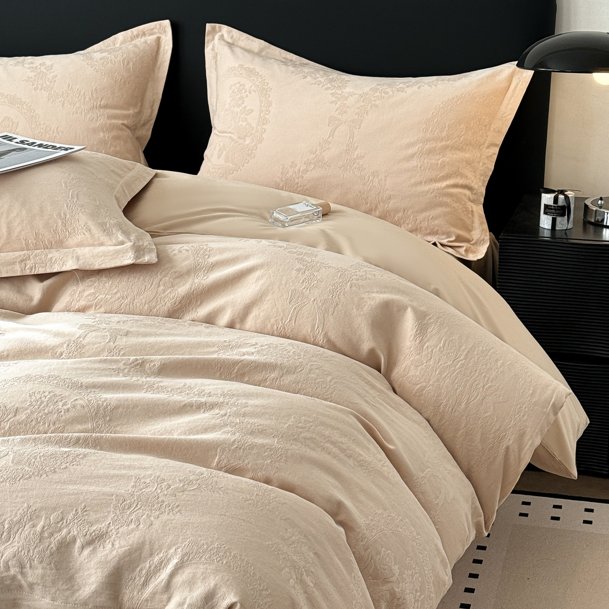 91家纺网 家纺一手货源 找家纺 慕尚家纺 2026新款A类60支长绒棉纯棉提花贡缎大提花光泽绸缎感四件套 萨拉卡其