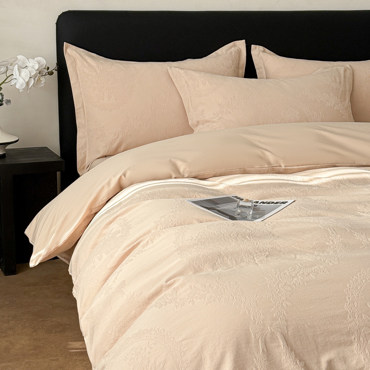 91家纺网 家纺一手货源 找家纺 慕尚家纺 2026新款A类60支长绒棉纯棉提花贡缎大提花光泽绸缎感四件套 萨拉卡其