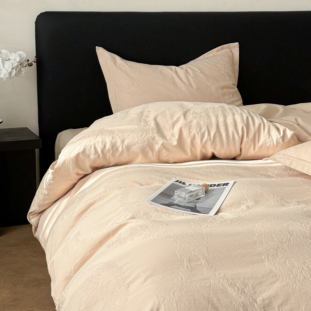 91家纺网 家纺一手货源 找家纺 慕尚家纺 2026新款A类60支长绒棉纯棉提花贡缎大提花光泽绸缎感四件套 萨拉卡其