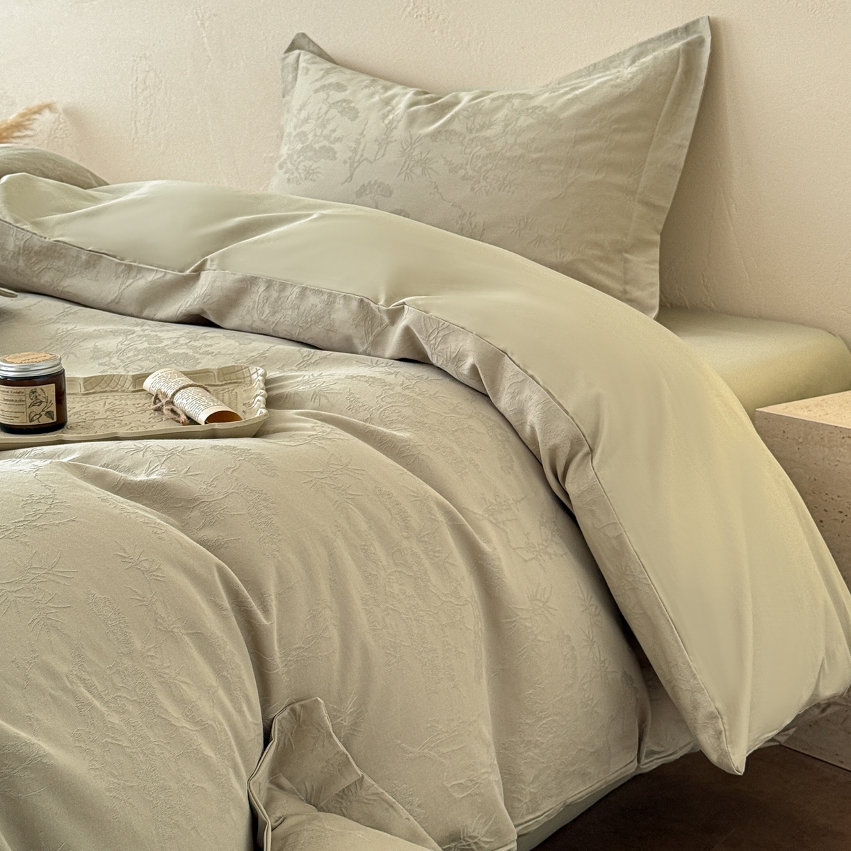 91家纺网 家纺一手货源 找家纺 慕尚家纺 2026新款A类60支长绒棉纯棉提花贡缎大提花光泽绸缎感四件套 花非花绿