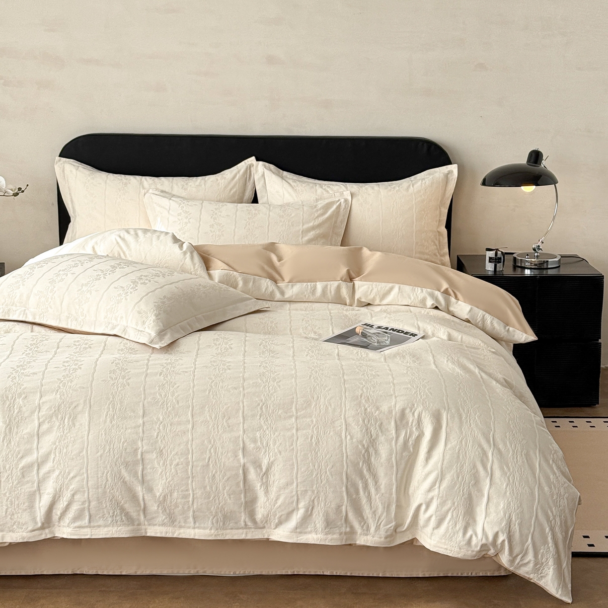 91家纺网 家纺一手货源 找家纺 慕尚家纺 2026新款A类60支长绒棉纯棉提花贡缎大提花光泽绸缎感四件套 花蔓米