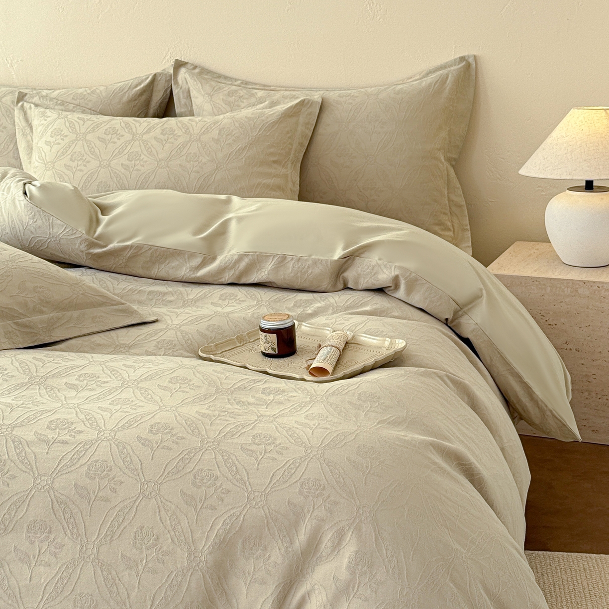 91家纺网 家纺一手货源 找家纺 慕尚家纺 2026新款A类60支长绒棉纯棉提花贡缎大提花光泽绸缎感四件套 玫瑰花绿