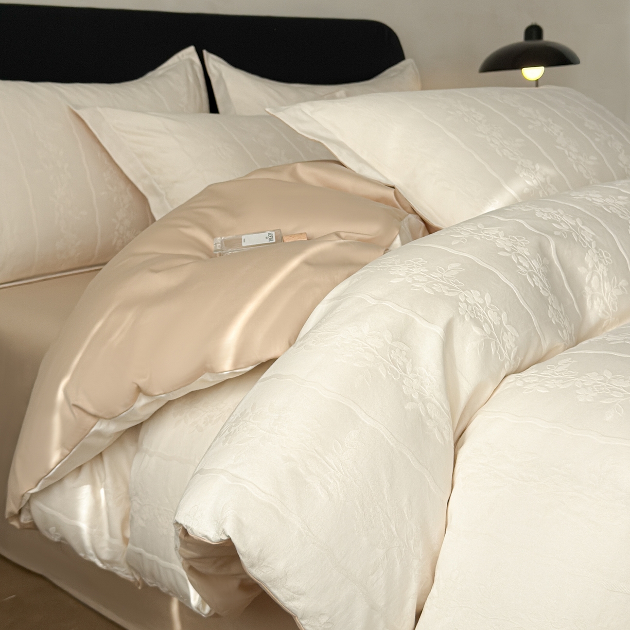 慕尚家纺 2026新款A类60支长绒棉纯棉提花贡缎大提花光泽绸缎感四件套 花蔓米