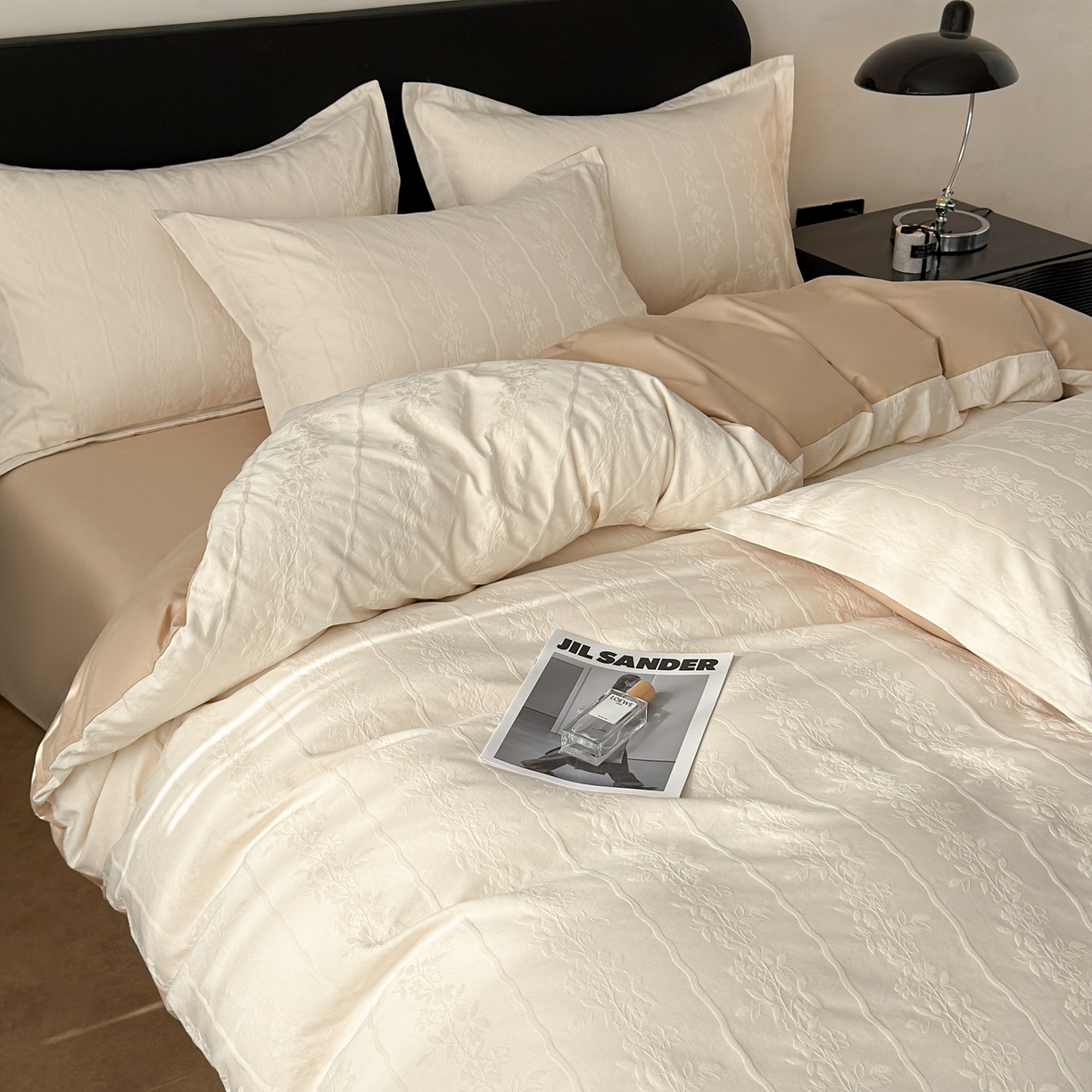 91家纺网 家纺一手货源 找家纺 慕尚家纺 2026新款A类60支长绒棉纯棉提花贡缎大提花光泽绸缎感四件套 花蔓米