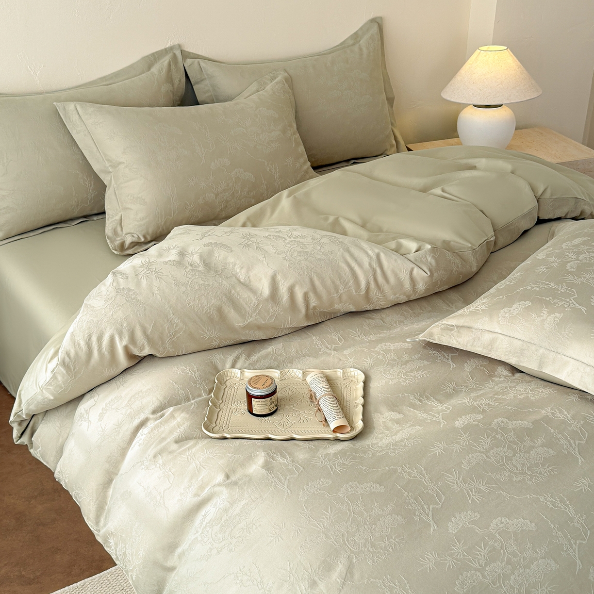 91家纺网 家纺一手货源 找家纺 慕尚家纺 2026新款A类60支长绒棉纯棉提花贡缎大提花光泽绸缎感四件套 花非花绿