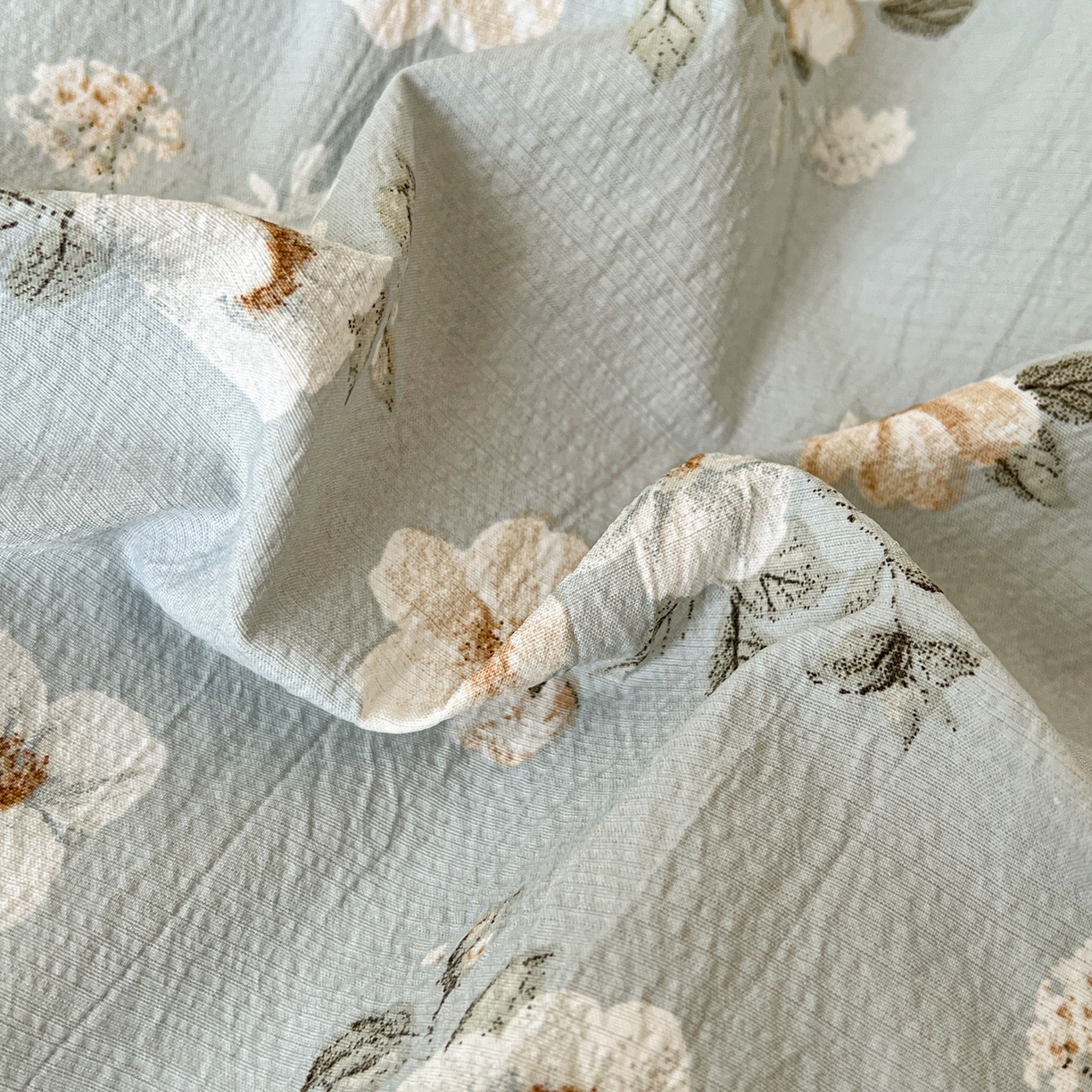 91家纺网 家纺一手货源 找家纺 提花大世界 2026新款冰肤纱法式花边凉感夏被夏凉被空调被被套凉席三件套床盖夹棉四件套 蓝屿白玫