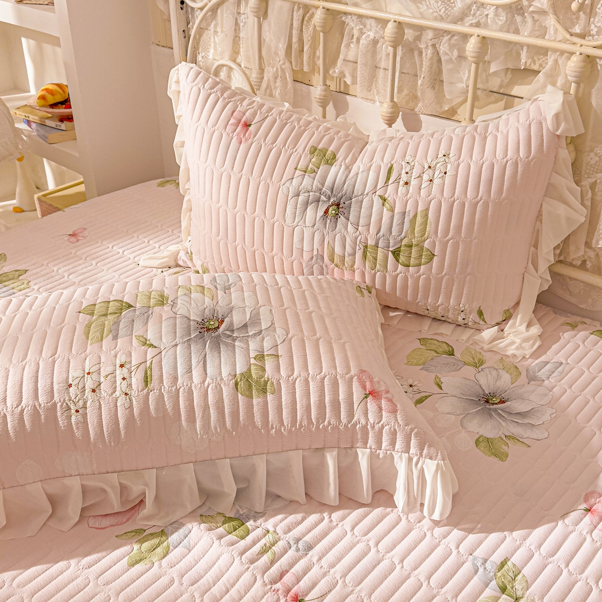 91家纺网 家纺一手货源 找家纺 提花大世界 2026新款冰肤纱法式花边凉感夏被夏凉被空调被被套凉席三件套床盖夹棉四件套 春日桃李