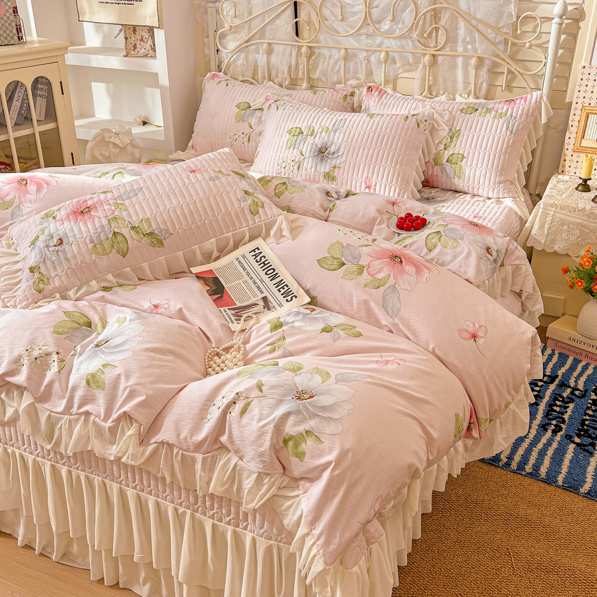 91家纺网 家纺一手货源 找家纺 提花大世界 2026新款冰肤纱法式花边凉感夏被夏凉被空调被被套凉席三件套床盖夹棉四件套 春日桃李