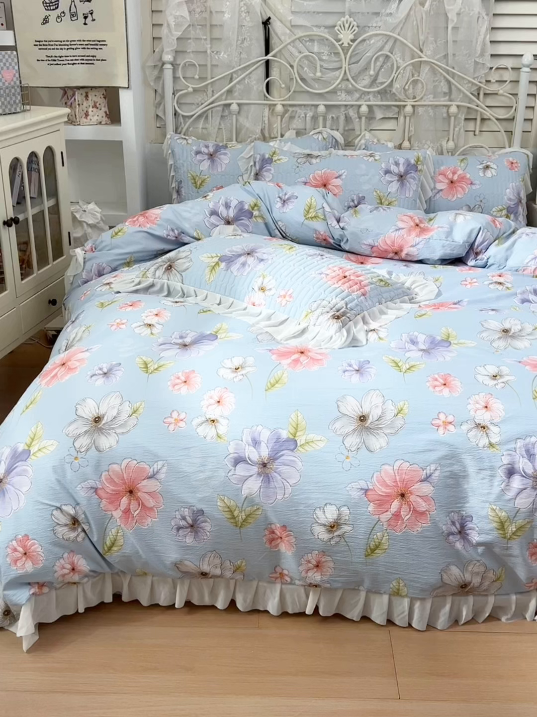 91家纺网 家纺一手货源 找家纺 提花大世界 2026新款冰肤纱法式花边凉感夏被夏凉被空调被被套凉席三件套床盖夹棉四件套 海盐花簇