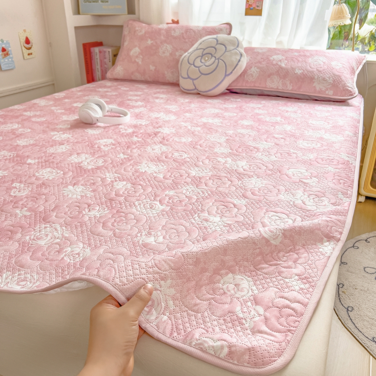 91家纺网 家纺一手货源 找家纺 （总）许林家纺 2026新款花卉凉席床席三件套-花恋