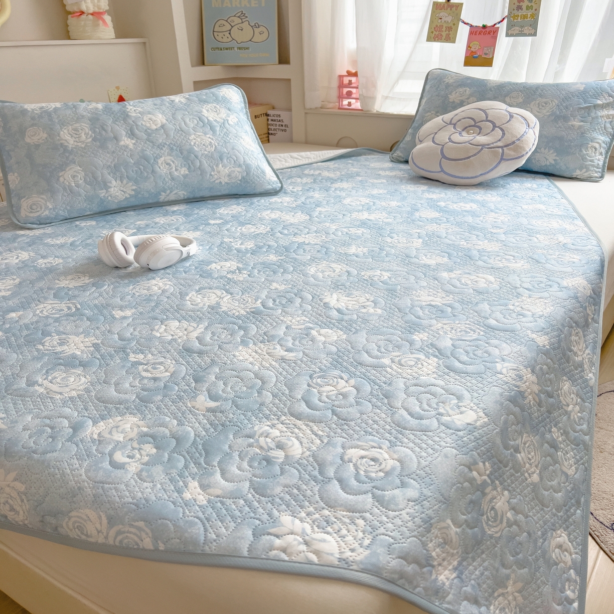 91家纺网 家纺一手货源 找家纺 许林家纺 2026新款花卉凉席床席三件套-花恋 花恋-蓝