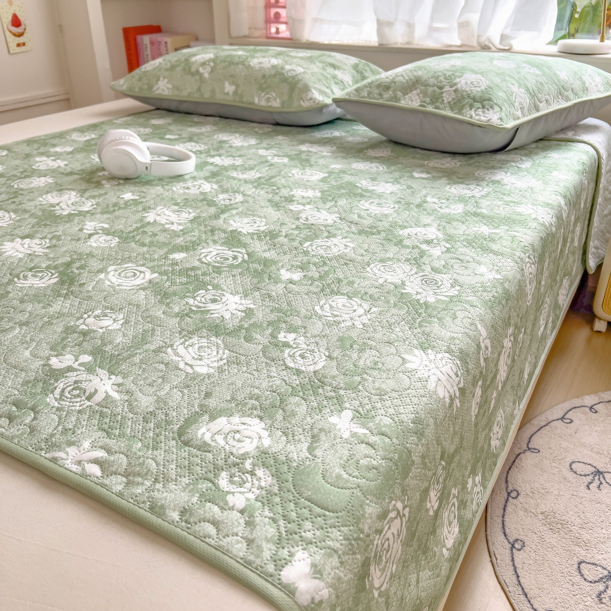 91家纺网 家纺一手货源 找家纺 许林家纺 2026新款花卉凉席床席三件套-花恋 花恋-绿