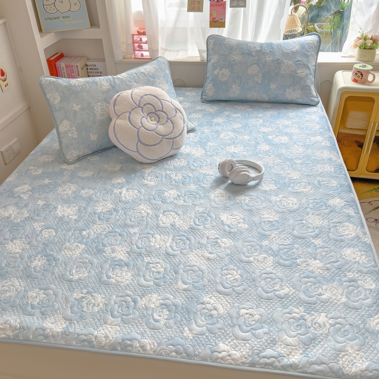 91家纺网 家纺一手货源 找家纺 许林家纺 2026新款花卉凉席床席三件套-花恋 花恋-蓝