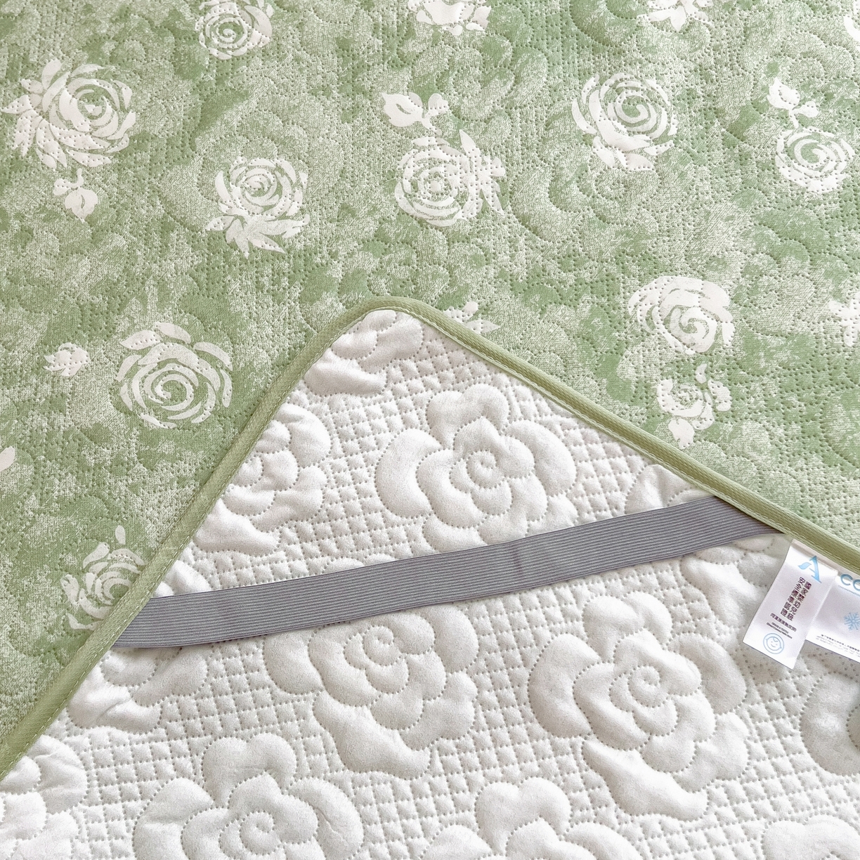 91家纺网 家纺一手货源 找家纺 许林家纺 2026新款花卉凉席床席三件套-花恋 花恋-绿