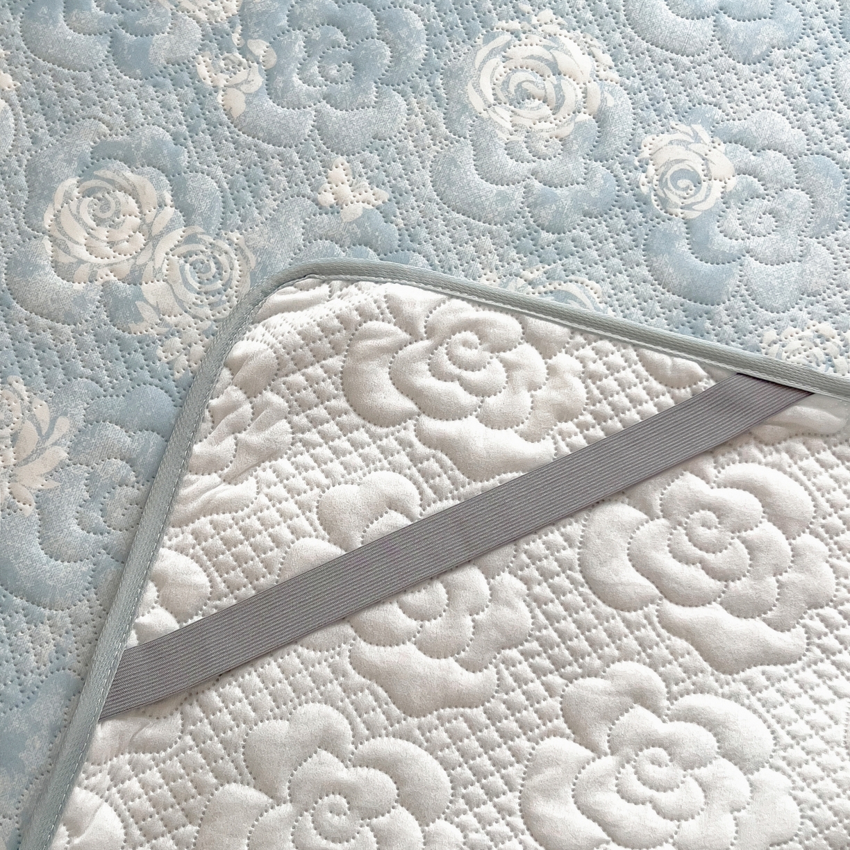 91家纺网 家纺一手货源 找家纺 许林家纺 2026新款花卉凉席床席三件套-花恋 花恋-蓝