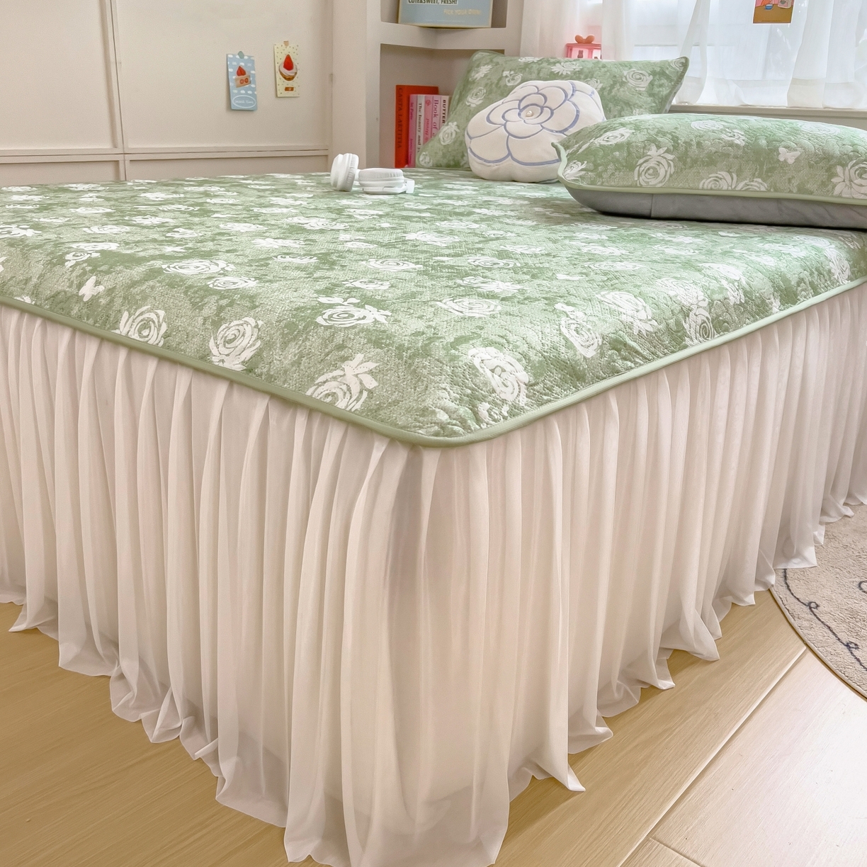 91家纺网 家纺一手货源 找家纺 许林家纺 2026新款花卉凉席床裙三件套-花语 花语-绿