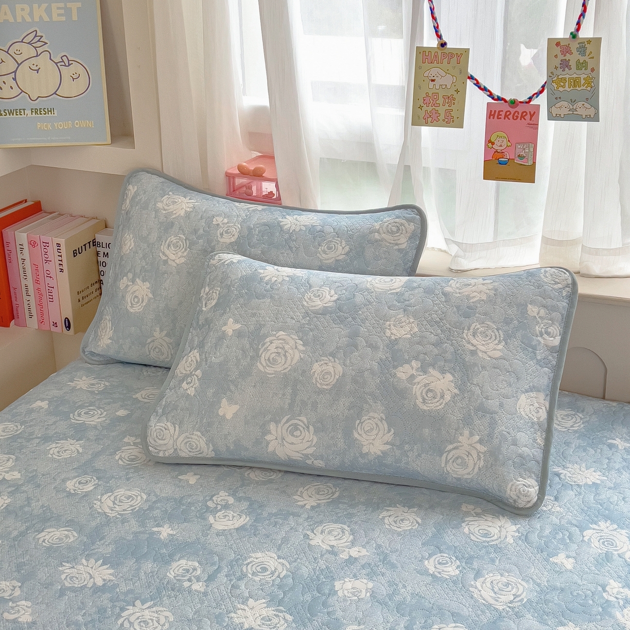 91家纺网 家纺一手货源 找家纺 许林家纺 2026新款花卉凉席床裙三件套-花语 花语-蓝