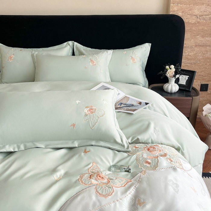 91家纺网 家纺一手货源 找家纺 （总）金牛座家纺 2026新款细斜纹亮丝提花贴布绣重工刺绣四件套-潘妮系列