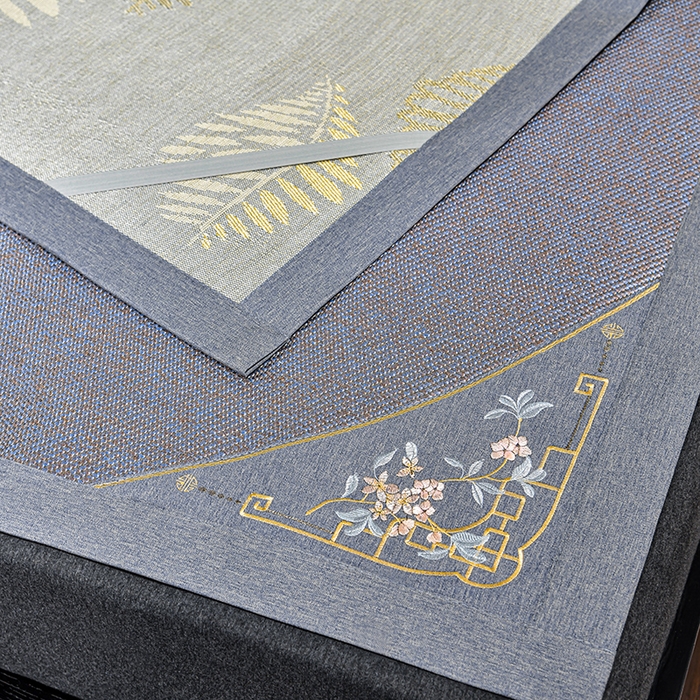 91家纺网 家纺一手货源 找家纺 小牛席业 2026新款对角绣冰藤双面席凉席席子 对角绣花-渐变冰藤浅灰