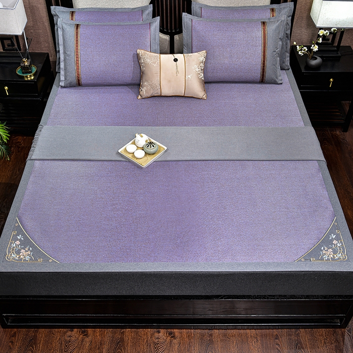 91家纺网 家纺一手货源 找家纺 小牛席业 2026新款对角绣冰藤双面席凉席席子 对角绣花-渐变冰藤紫色