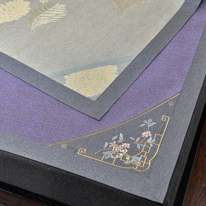 91家纺网 家纺一手货源 找家纺 小牛席业 2026新款对角绣冰藤双面席凉席席子 对角绣花-渐变冰藤紫色