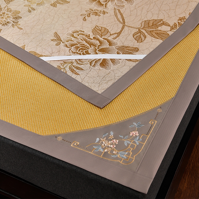 91家纺网 家纺一手货源 找家纺 小牛席业 2026新款对角绣冰藤双面席凉席席子 对角绣花-冰藤双面席浅咖