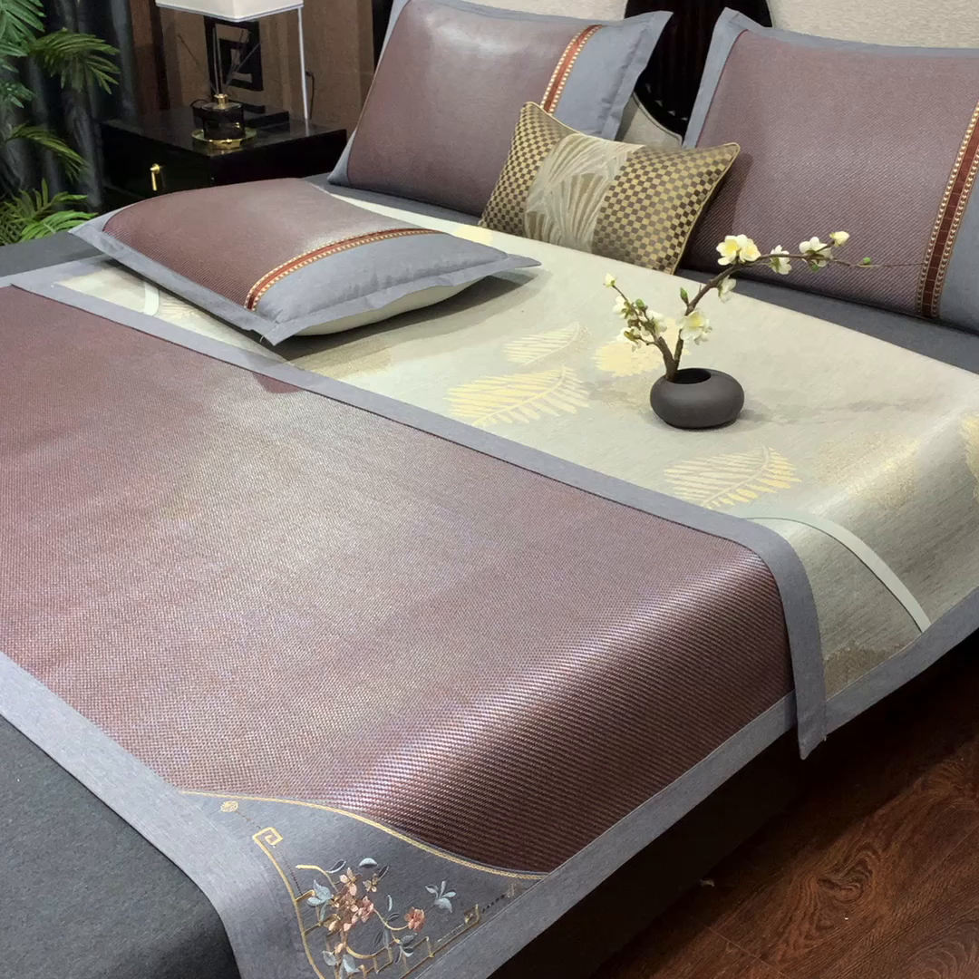 91家纺网 家纺一手货源 找家纺 小牛席业 2026新款对角绣冰藤双面席凉席席子 对角绣花-渐变冰藤咖色